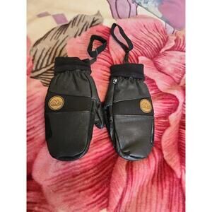 Colab Brand Youth ski/ snowboard gloves- Small